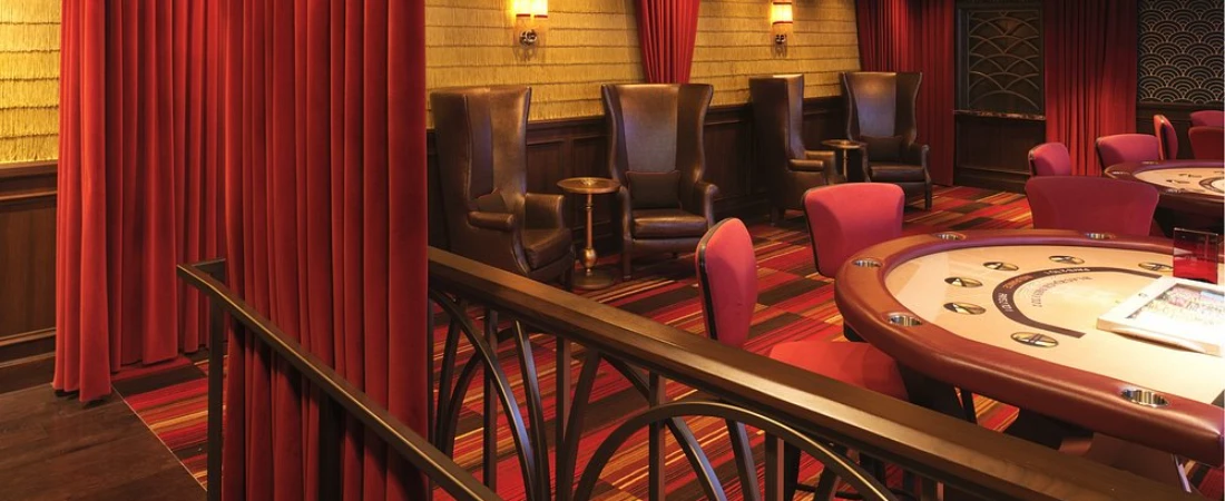 Golden Gate Hotel & Casino: Vintage Charm on Fremont Street