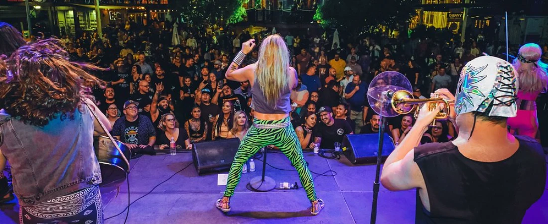 Discover Downtown Container Park: Las Vegas’ Open-Air Shopping & Entertainment Gem