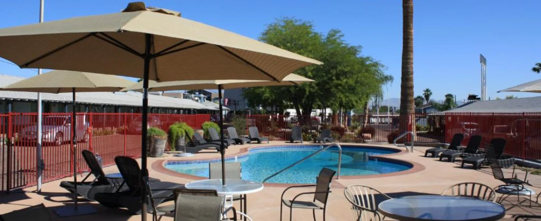 Sterling Gardens Hotel: Downtown Las Vegas’ Hidden Boutique Gem