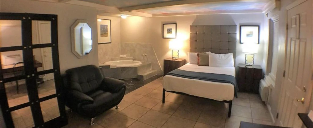 Sterling Gardens Hotel: Downtown Las Vegas’ Hidden Boutique Gem